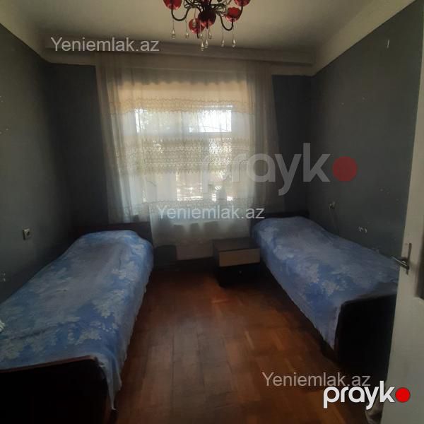 Satılır 4 otaqlı Bina evi menzil (Köhnə tikili), 90 m², 13-cü mikrorayon — Mənzil, Sumqayıt (3)