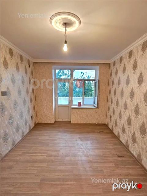 Satılır 2 otaqlı Bina evi menzil (Köhnə tikili), 46 m², 1-ci mikrorayon — Sumqayıt