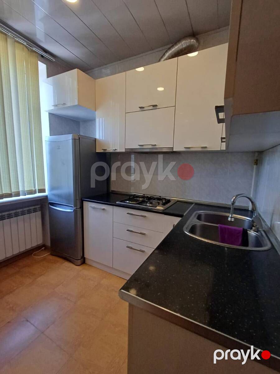 İcarəyə verilir 2 otaqlı köhnə tikili 65 m² — Mənzil, Bakı (7)