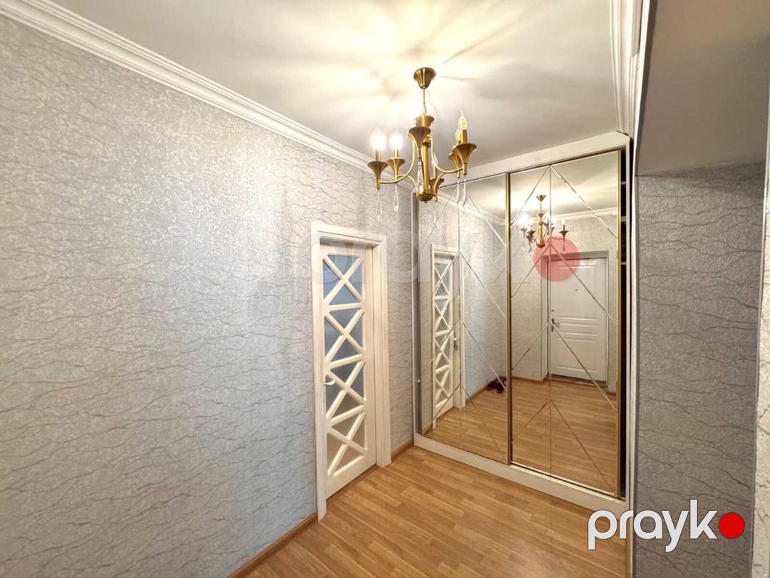 Satılır 2 otaqlı köhnə tikili 65 m² — Mənzil, Bakı (2)