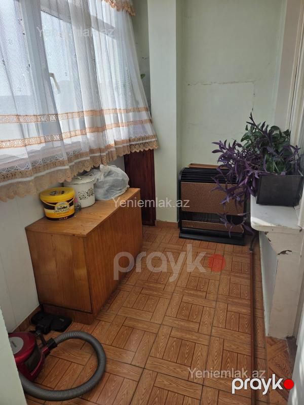 Satılır 4 otaqlı Bina evi menzil (Köhnə tikili), 85 m², 6-cı mikrorayon — Mənzil, Sumqayıt (11)
