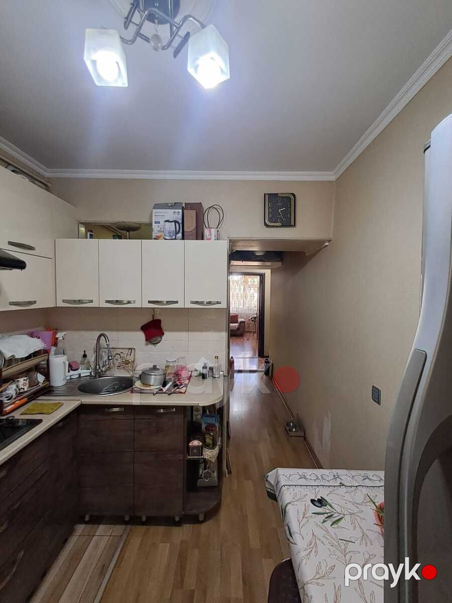Satılır 4 otaqlı köhnə tikili 100 m² — Mənzil, Bakı (9)