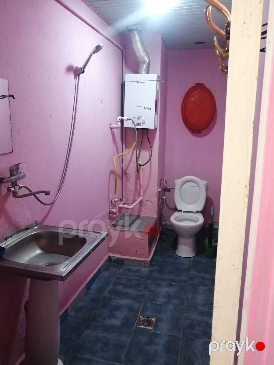 İcarəyə verilir 2 otaqlı köhnə tikili 40 m² — Mənzil, Bakı (4)