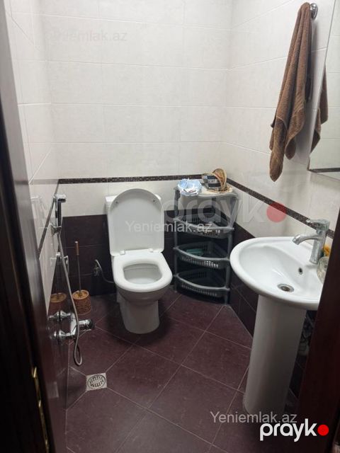 Satılır 3 otaqlı Bina evi menzil (Yeni tikili), 130 m², Yasamal rayonu — Bakı