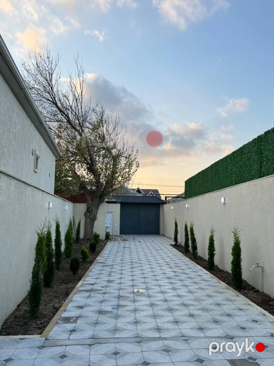 Satılır 5 otaqlı həyət evi/bağ evi 220 m² — Ev, villa, Bakı (5)
