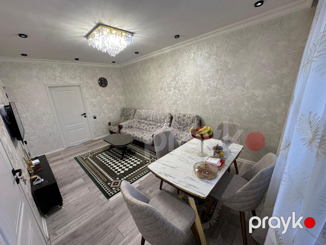 Satılır 2 otaqlı köhnə tikili 65 m² — Mənzil, Bakı (3)