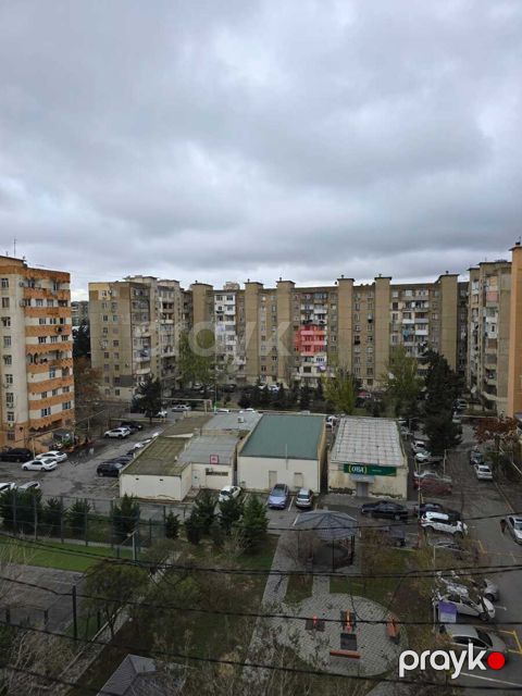 Satılır 2 otaqlı köhnə tikili 55 m²