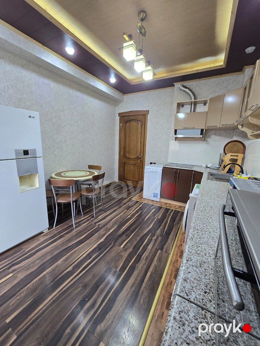 İcarəyə verilir 3 otaqlı yeni tikili 175 m² — Mənzil, Bakı (8)