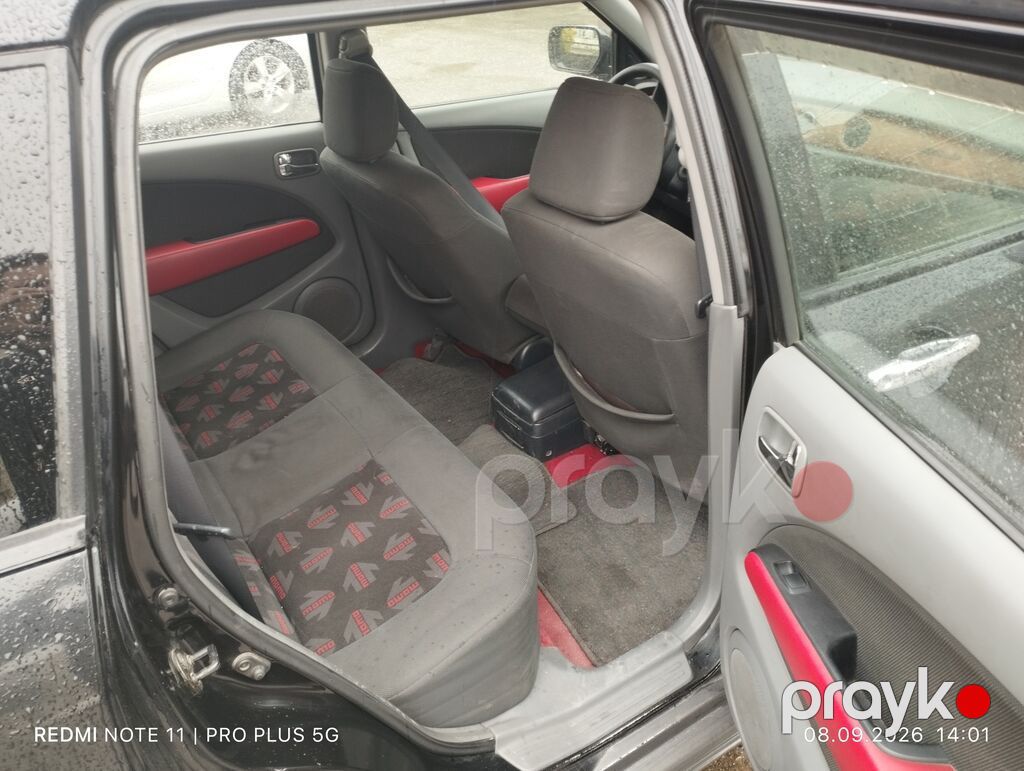 Mitsubishi Airtrek: 2 l 2002 il 210000 km Krossover — Avtomobillər, Digah (7)