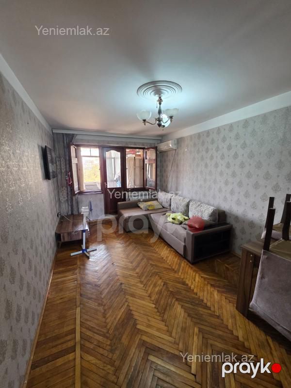 Satılır 2 otaqlı Bina evi menzil (Köhnə tikili), 50 m², 3-cü mikrorayon — Mənzil, Sumqayıt (4)