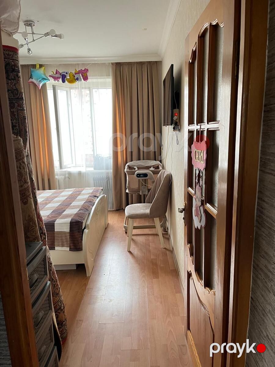 Satılır 2 otaqlı köhnə tikili 65 m² — Mənzil, Bakı (8)