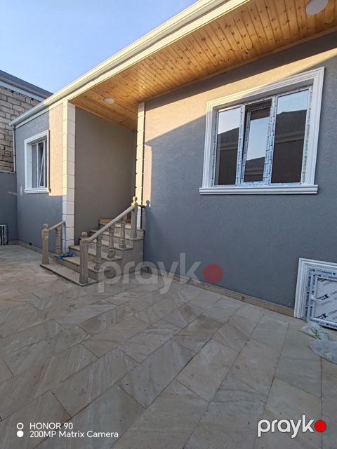 Satılır 3 otaqlı həyət evi/bağ evi 80 m² — Bakı