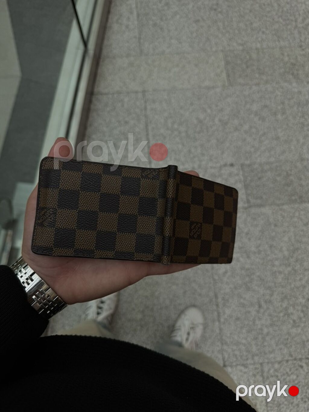 Louis Vuitton Parıs в идеальном состоянии вместительная очень отличная — Cüzdanlar və vizit kartlıqları, Bakı (4)
