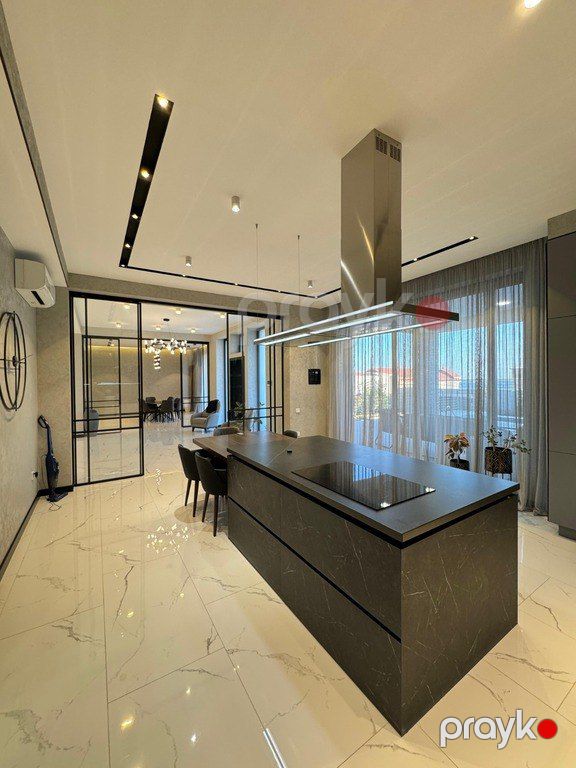 Satılır 8 otaqlı həyət evi/bağ evi 700 m² — Ev, villa, Bakı (10)