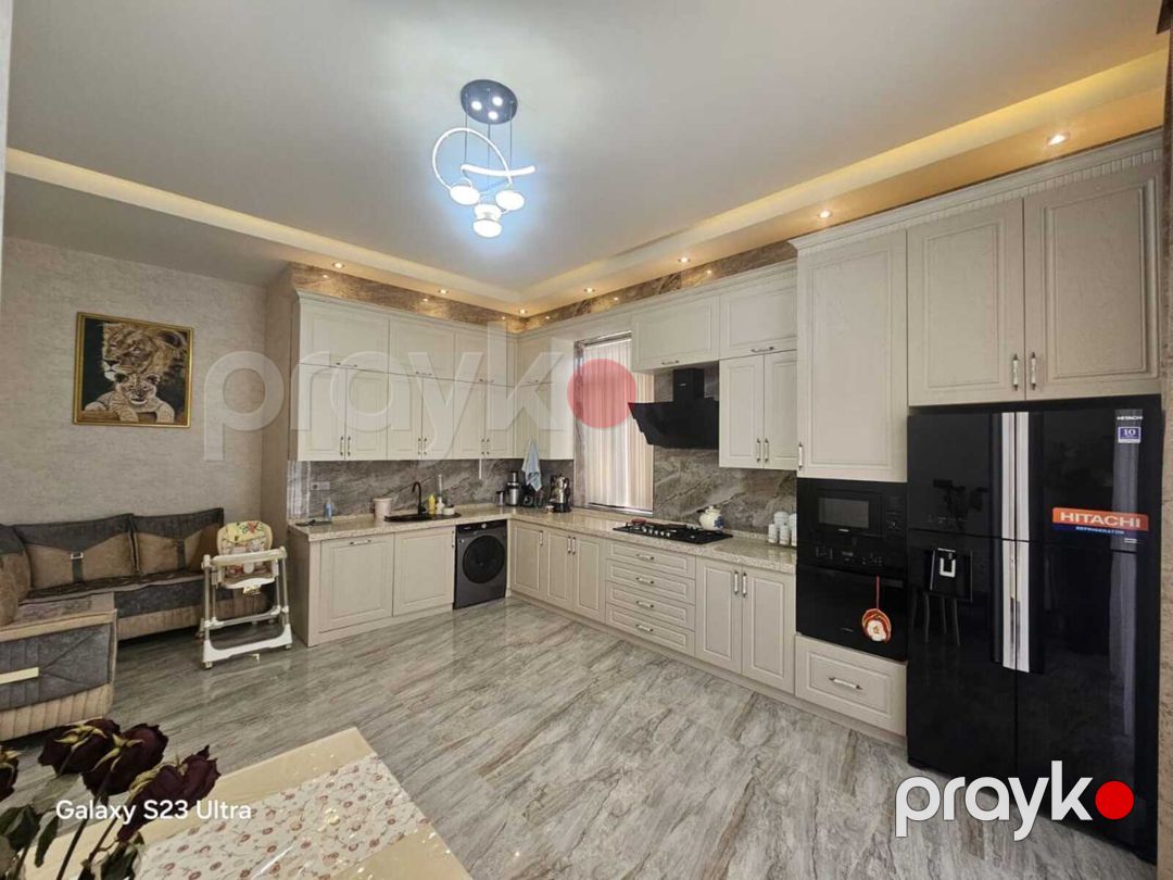 Satılır 5 otaqlı həyət evi/bağ evi 240 m² — Ev, villa, Bakı (9)