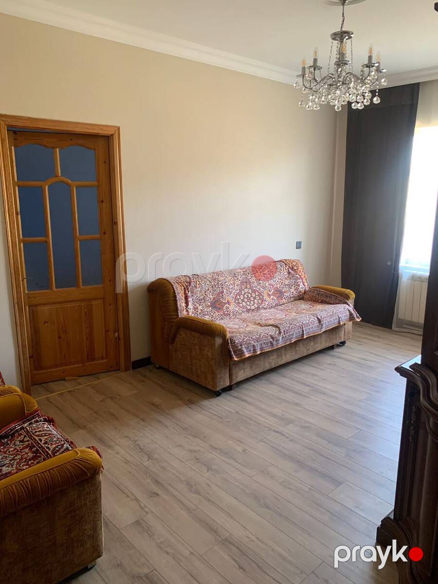 Satılır 5 otaqlı köhnə tikili 107 m² — Mənzil, Bakı (8)