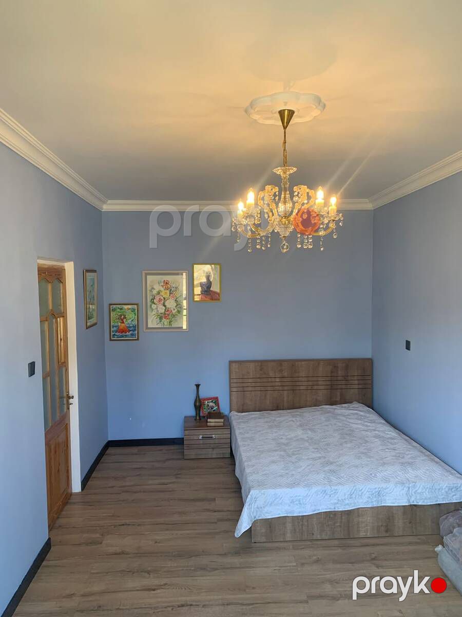 Satılır 5 otaqlı köhnə tikili 107 m² — Mənzil, Bakı (3)