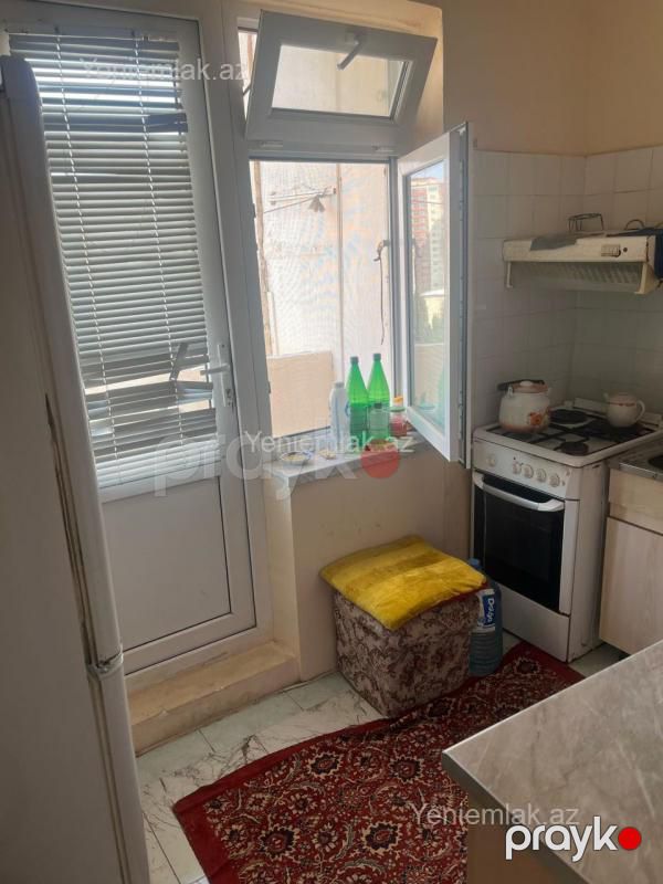 Satılır 1 otaqlı Bina evi menzil (Köhnə tikili), 40 m², Suraxanı rayonu — Mənzil, Bakı (2)