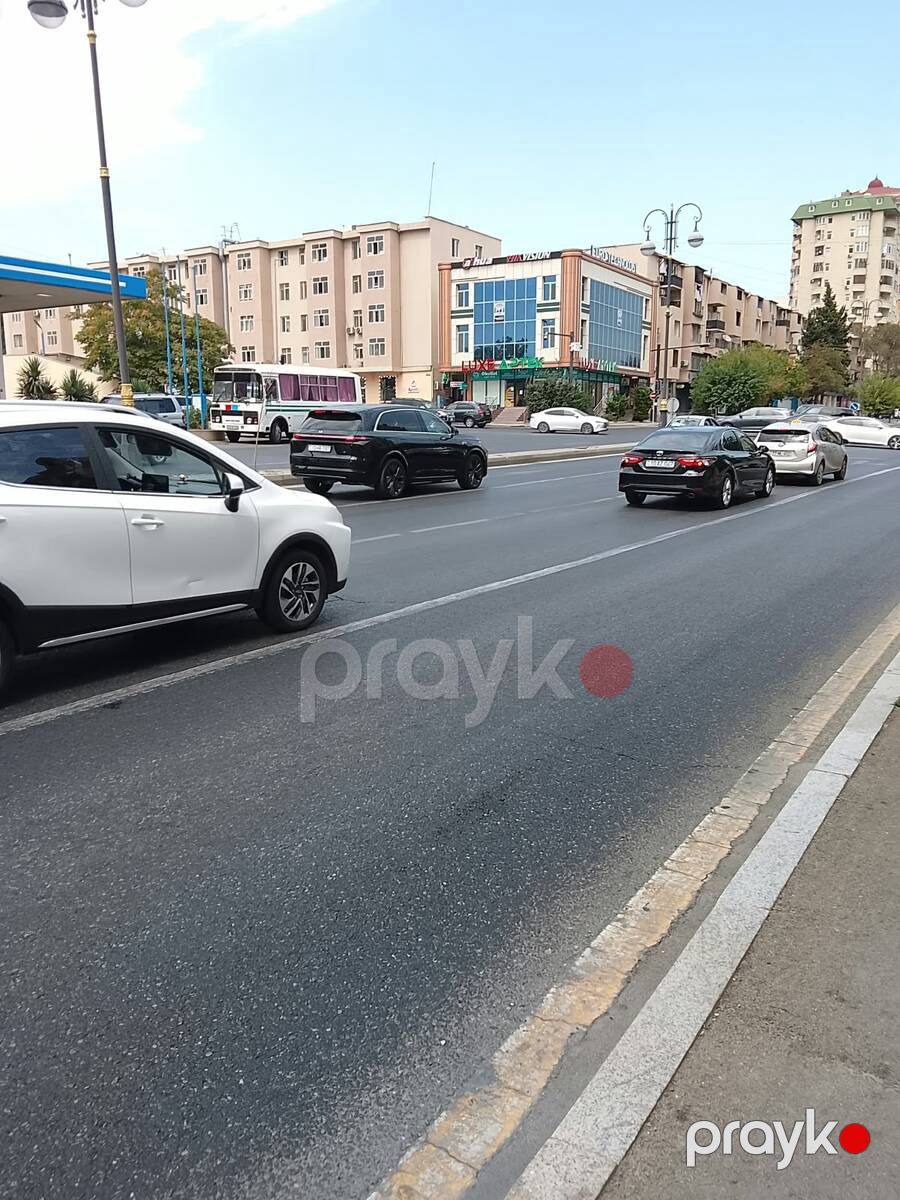 Satılır 1 otaqlı köhnə tikili 35 m² — Mənzil, Bakı (3)