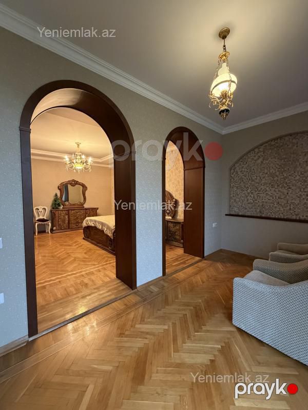 Satılır 7 otaqlı Həyət evi / Villa, 400 m², 1-ci mikrorayon — Ev, villa, Sumqayıt (10)