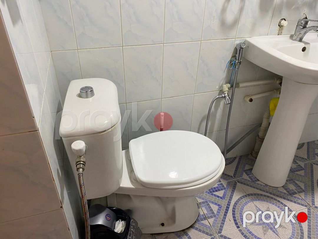 İcarəyə verilir 5 otaqlı köhnə tikili 135 m² — Mənzil, Bakı (7)