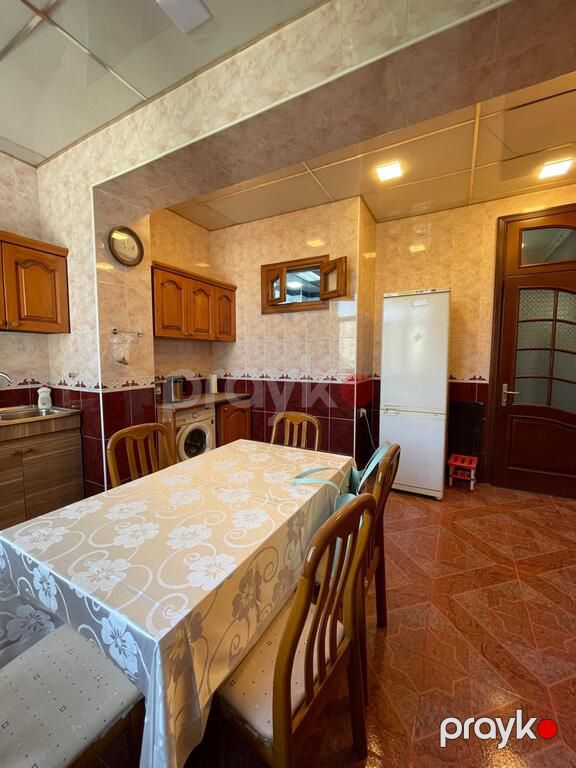Satılır 6 otaqlı köhnə tikili 190 m² — Mənzil, Bakı (10)
