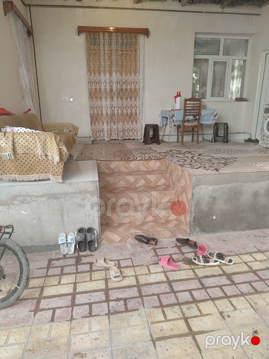Həyət evi, Sevinc qəs — Ev, villa, Gəncə (2)