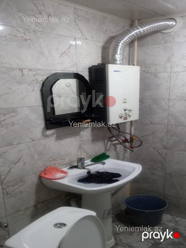 Satılır 1 otaqlı Bina evi menzil (Köhnə tikili), 30 m², 4-cü mikrorayon — Mənzil, Sumqayıt (9)