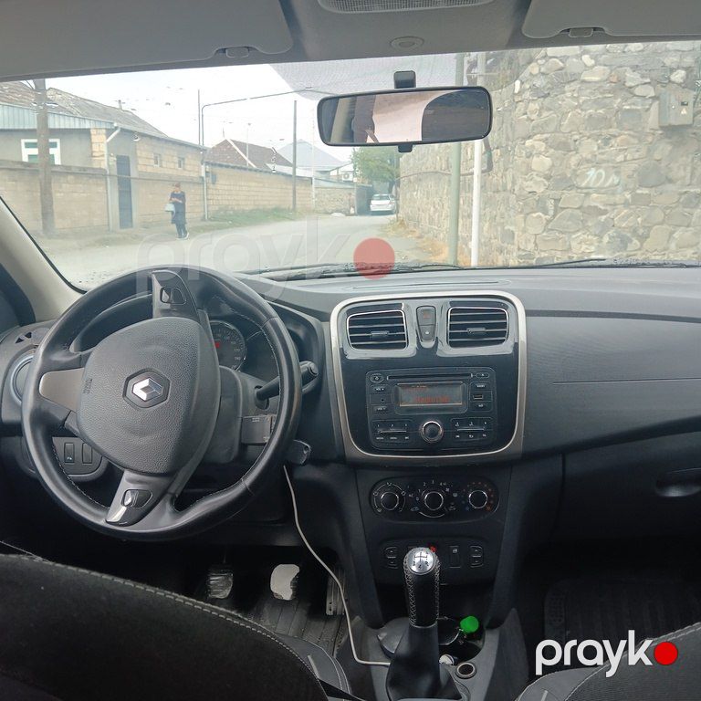 Renault Sandero, 1.6 L, 2014 il, 300 000 km — Avtomobillər, Şəki (3)