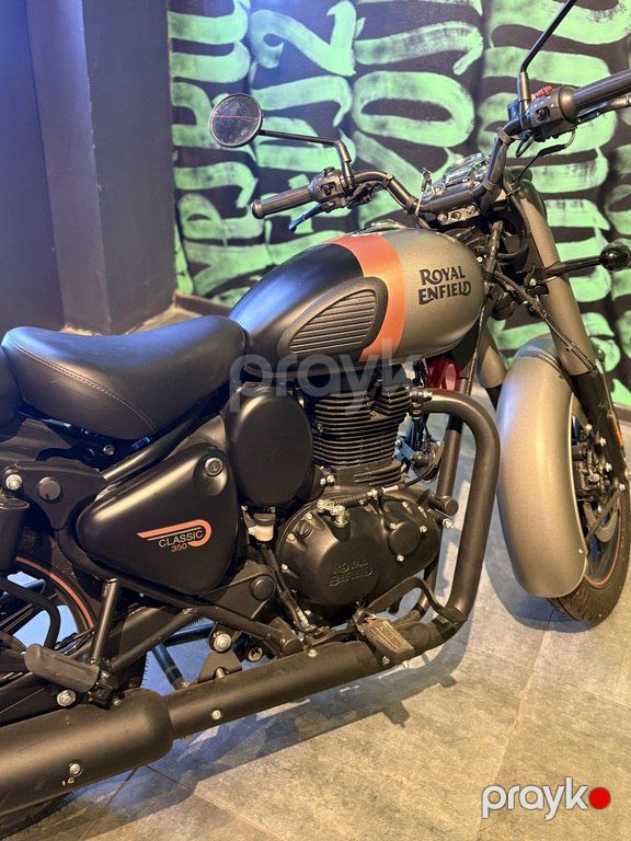 Royal Enfield Classic 350, 350 sm3, 2025 il, yeni — Motosikletlər, Bakı (6)