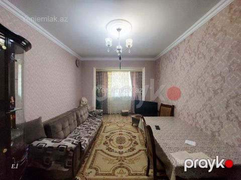 Satılır 3 otaqlı Bina evi menzil (Köhnə tikili), 74 m², 13-cü mikrorayon