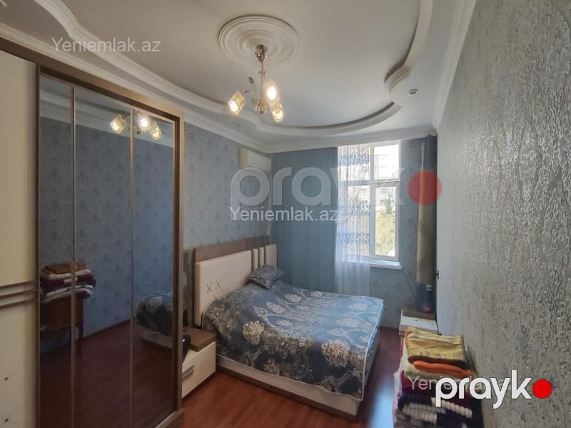 Satılır 3 otaqlı Bina evi menzil (Köhnə tikili), 70 m², 10-cu mikrorayon — Mənzil, Sumqayıt (8)