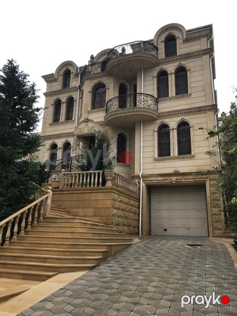 Satılır 8 otaqlı həyət evi/bağ evi 700 m² — Bakı