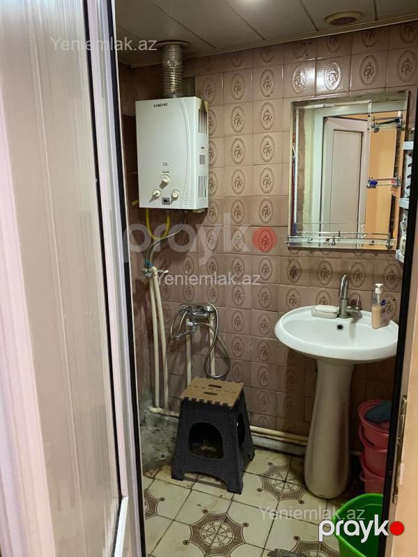 Satılır 4 otaqlı Bina evi menzil (Köhnə tikili), 85 m², Nizami rayonu — Mənzil, Bakı (10)