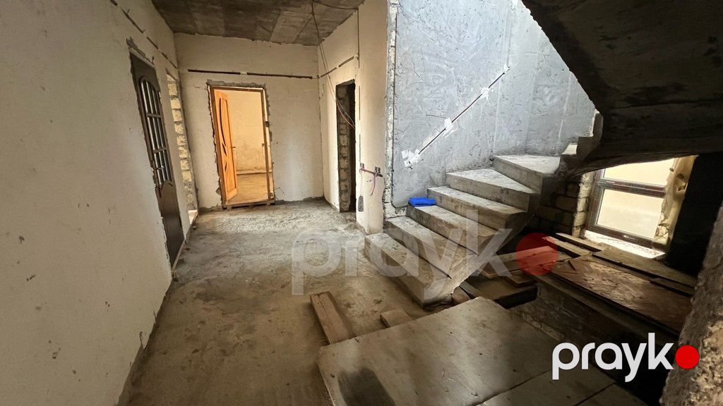 Villa, Qaraçuxur qəs — Ev, villa, Bakı (7)