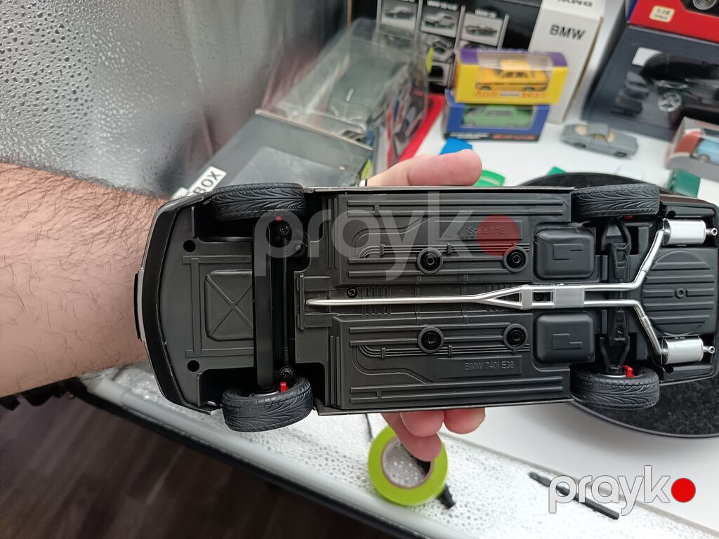 BMW, 2026 il, 1:18, Dəmir, Ünvandan götürmə — Modellar, Masazır (7)
