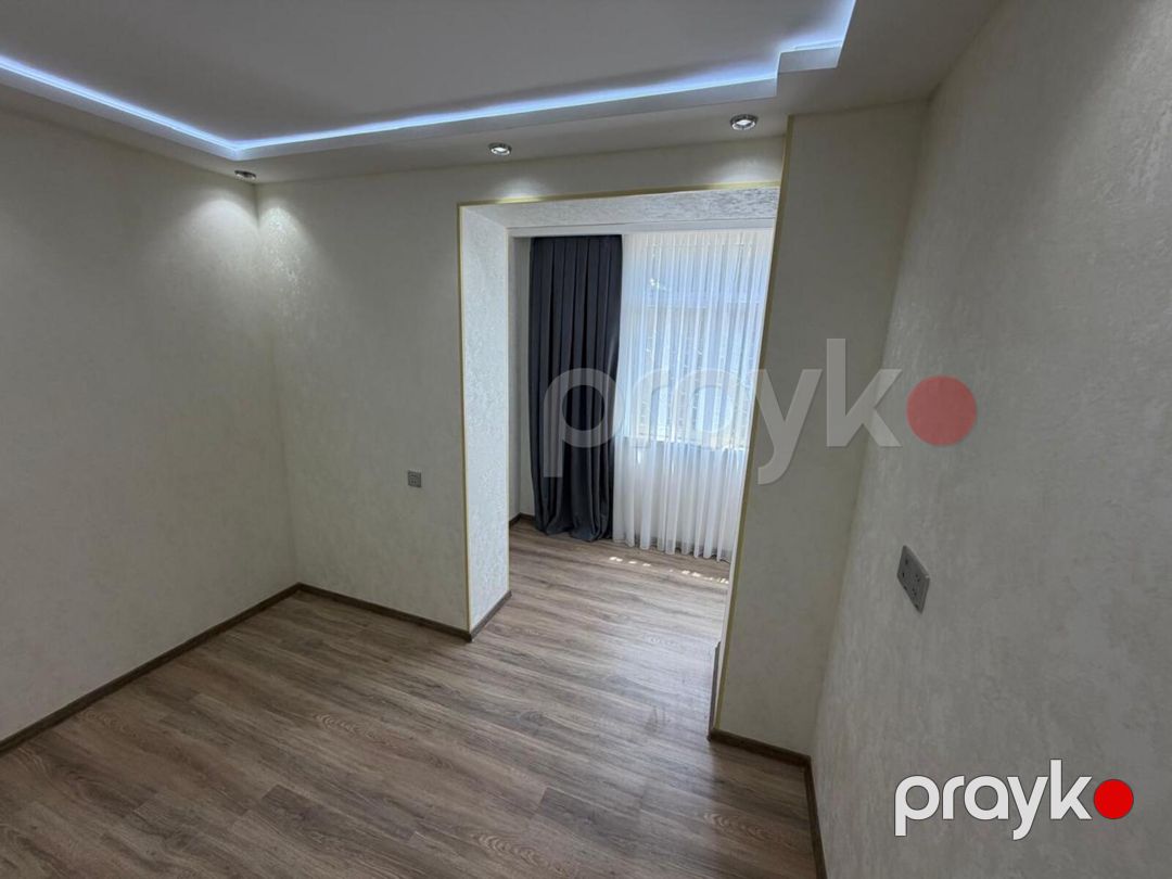 Satılır 2 otaqlı köhnə tikili 43 m² — Mənzil, Bakı (4)