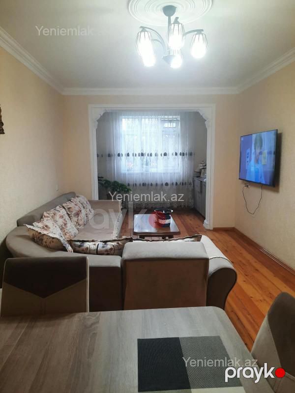 Satılır 3 otaqlı Bina evi menzil (Köhnə tikili), 68 m², 8-ci mikrorayon — Mənzil, Sumqayıt (7)