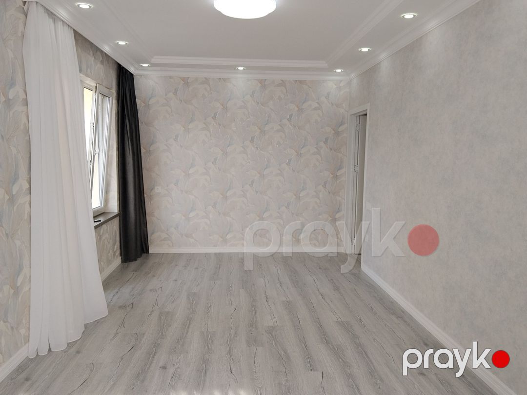 Satılır 2 otaqlı köhnə tikili 62 m² — Mənzil, Bakı (3)