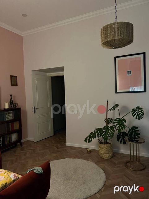 İcarəyə verilir 2 otaqlı köhnə tikili 47 m² — Bakı