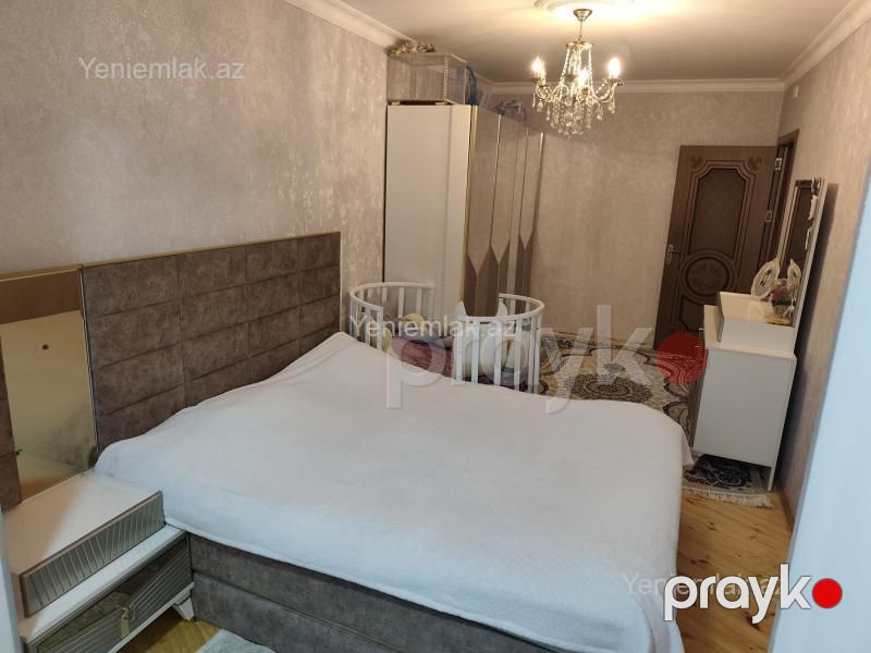 Satılır 4 otaqlı Bina evi menzil (Köhnə tikili), 90 m², 12-ci mikrorayon — Mənzil, Sumqayıt (8)