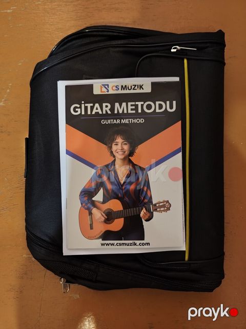 Elektro gitara üçün çanta — Naxçıvan