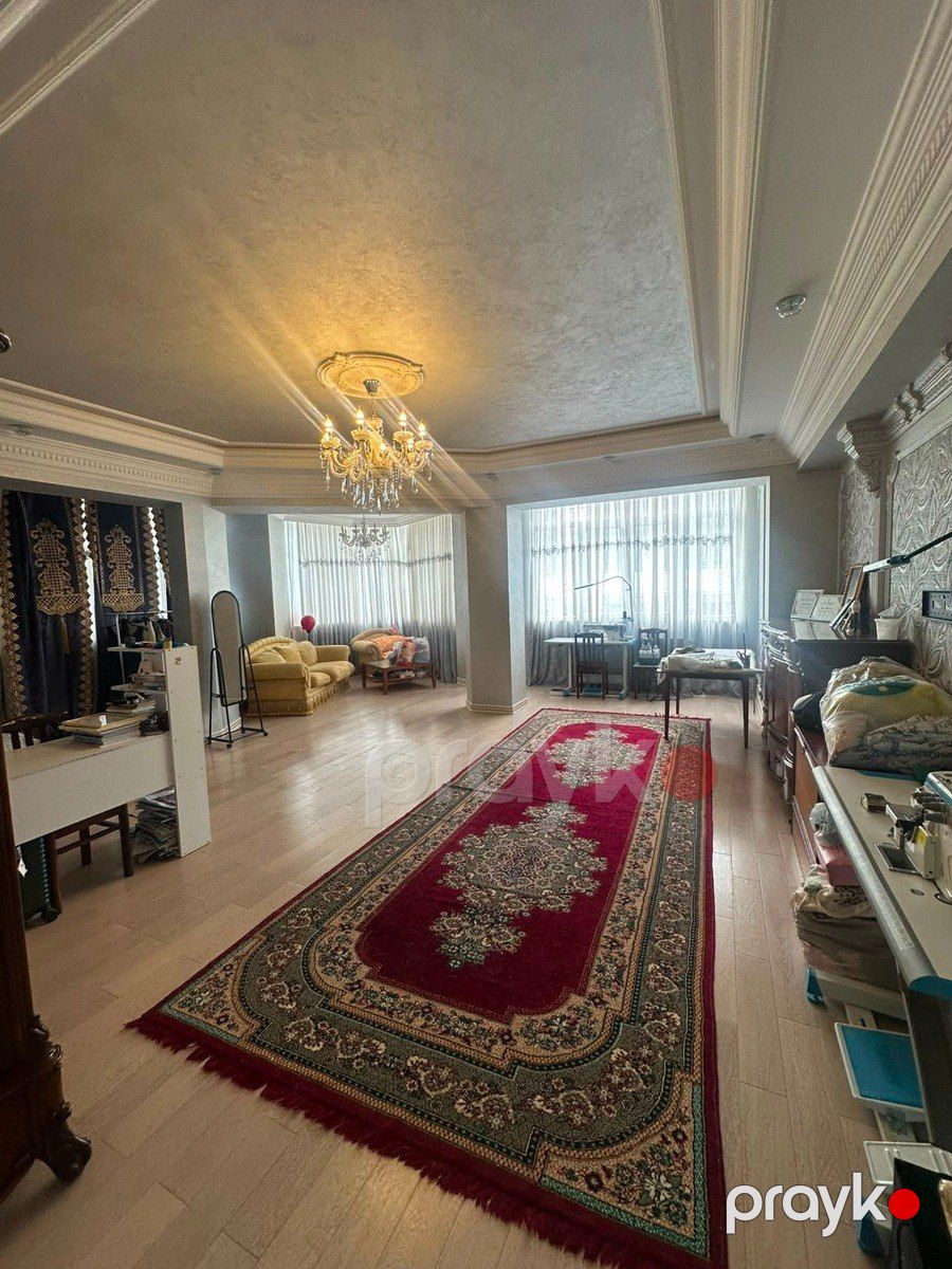4-otaqlı yeni tikili, İnşaatçılar m., 180 m² — Mənzil, Bakı (10)