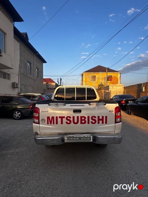 Mitsubishi Pikup icarəyə verilir, 2016 il — Bakı