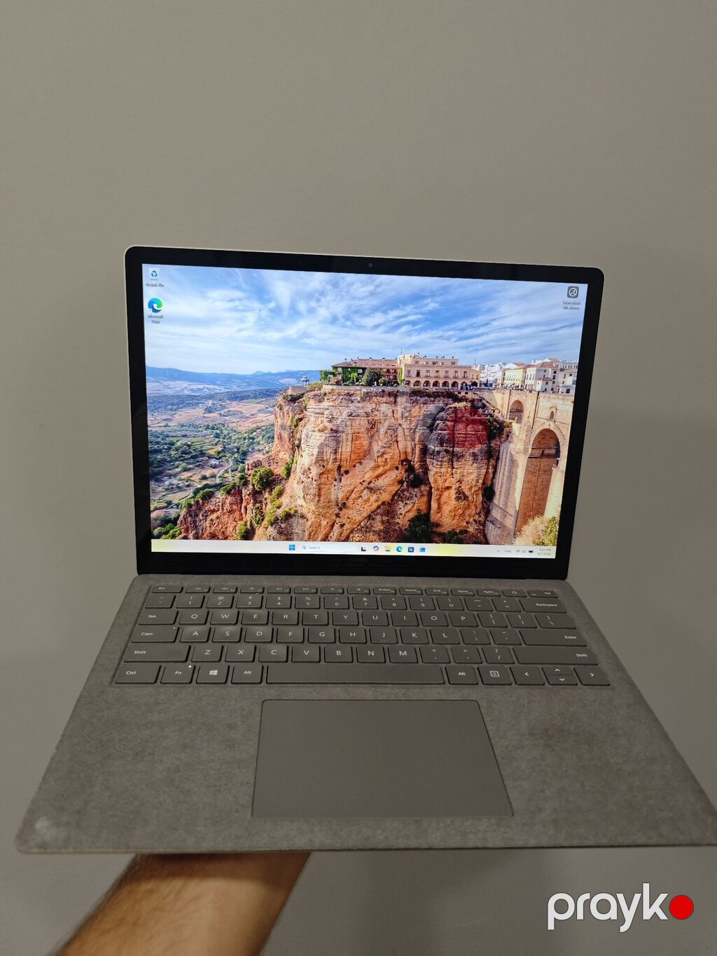 Premium biznes noutbuku Microsoft Surface Laptop 4 13.5" — i5 / 8GB — Digər notbuklar, Bakı (5)