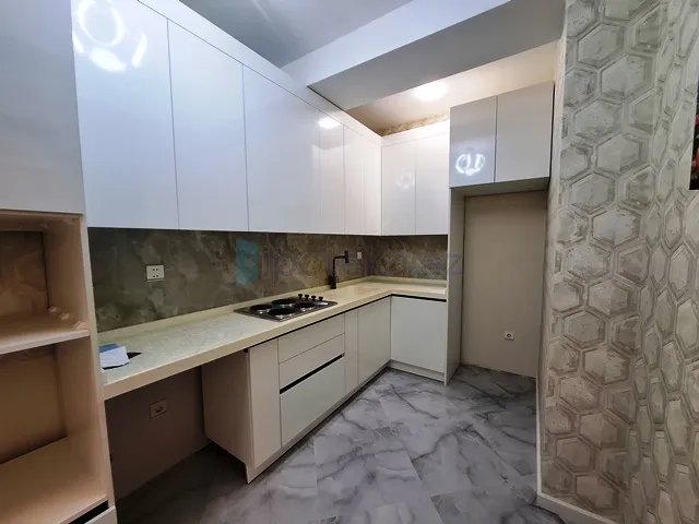 Satılır: 2 Otaq, Yeni tikili, Nizami r., 8-ci km q., 70.00 m² — Mənzil (4)