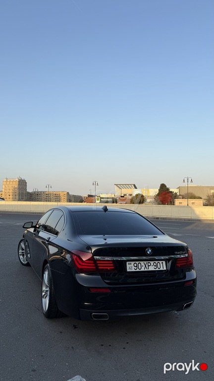 BMW 740, 3.0 L, 2014 il, 144 600 km — Avtomobillər, Bakı (2)