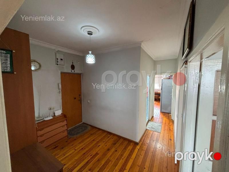 Satılır 3 otaqlı Bina evi menzil (Köhnə tikili), 100 m², Binəqədi rayonu — Mənzil, Bakı (8)