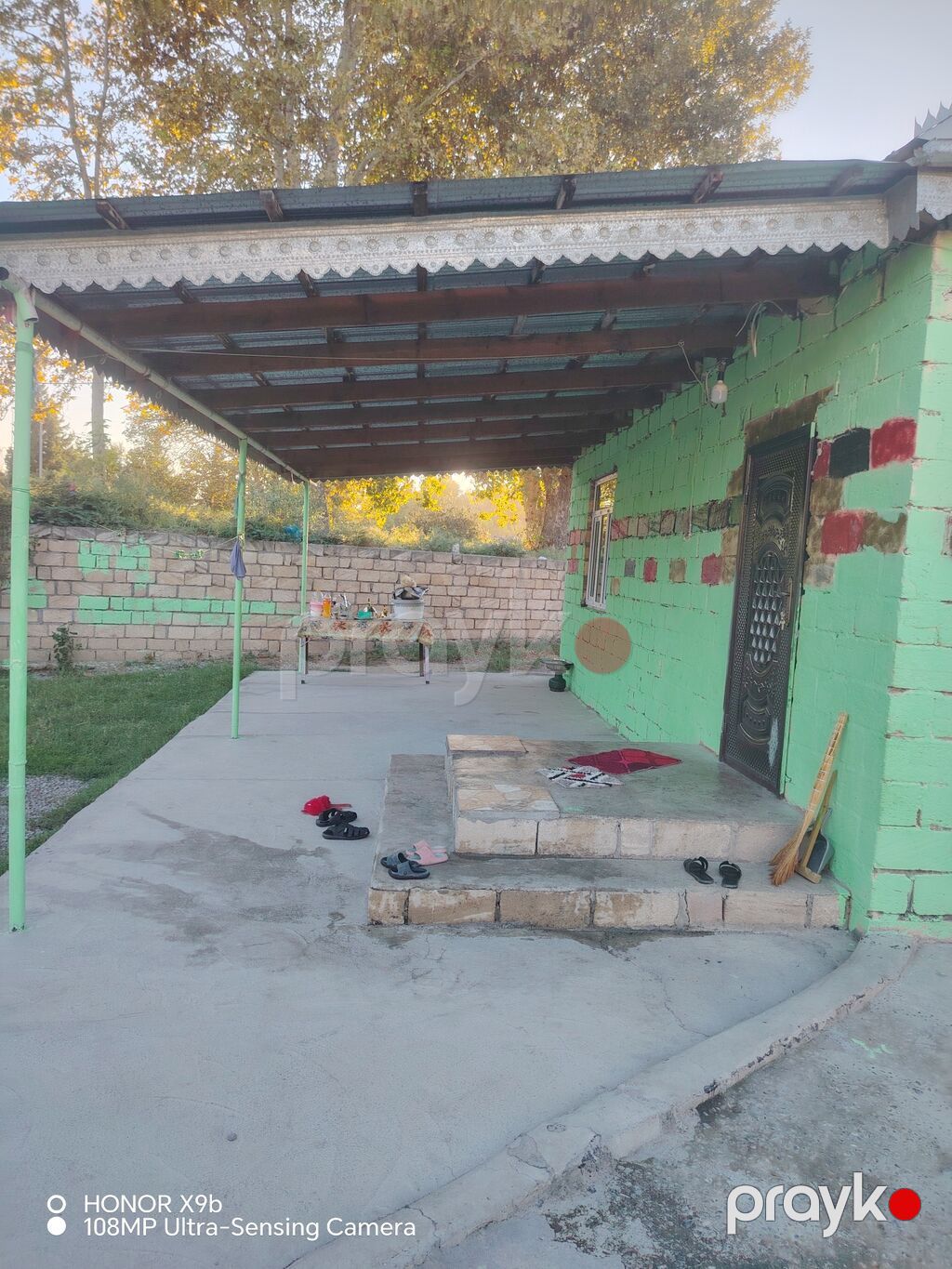 Həyətyanı sahəsi geniş olan fərdi yaşayış evi. Şəkillərdən göründüyü — Ev, villa, Yevlax (8)
