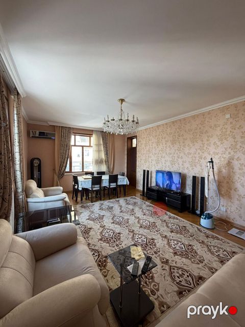 Satılır 3 otaqlı yeni tikili 95 m²